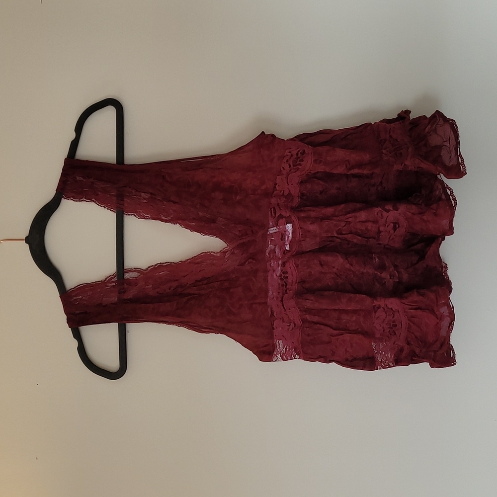 NWT - Free People Intimates V-Neck Lacey Top L